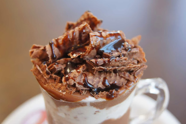 Dona Flor Doceria - Santos