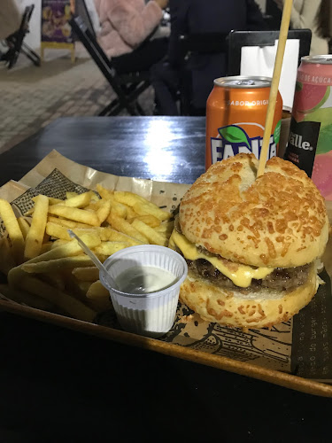 Comentarii opinii despre Metropoles Burger