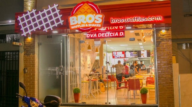 Bros Waffles & Shakes - Piracicaba