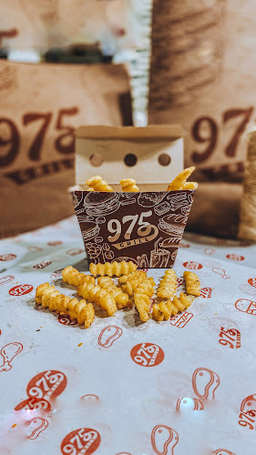 975 Grill - Gastronomia e hotelaria