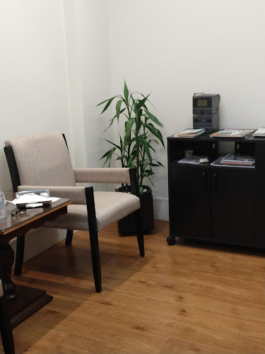 Rápida Sentido Portão, entre Silva Jardim e - Rua Acyr Guimarães, Av. Iguaçu, 436 - Água Verde, Curitiba - PR, 80240-230, Brasil