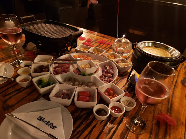Blackpot Restaurant - Gastronomia e hotelaria