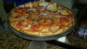 Mano's Pizzas
