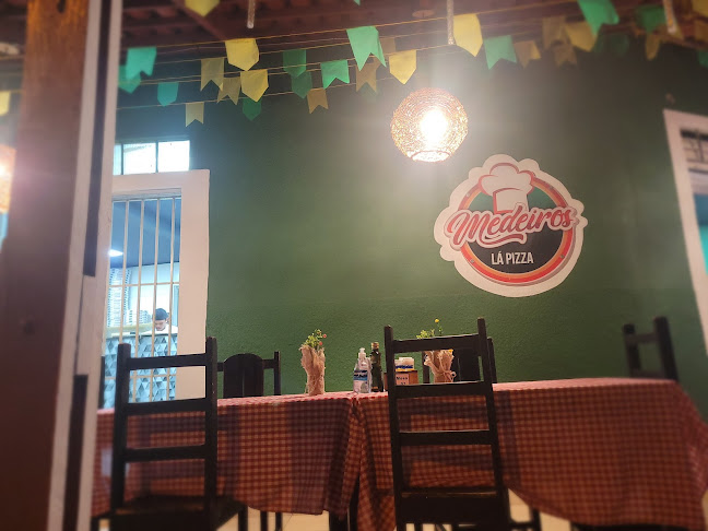 Medeiros Lá Pizza
