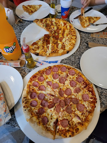 Domino's Pizza - Gastronomia e hotelaria