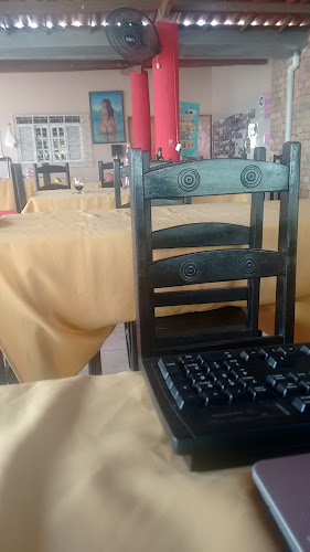 R. Manoel Pereira, 5902 - Olho D'Água, Pacatuba - CE, 61800-000, Brasil