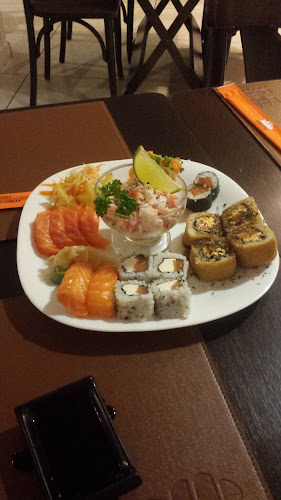 Ozzy Sushi Bar - Gastronomia e hotelaria