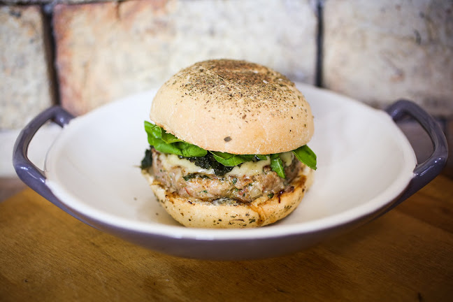 Cora - Gastronomia e hotelaria