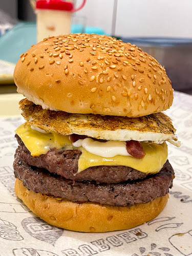 SABOR NA BRASA BURGUER - Gastronomia e hotelaria