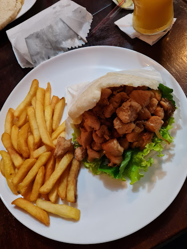 R. Profa. Erotides da Silva Fontes, 280 - São Vicente, Itajaí - SC, 88309-601