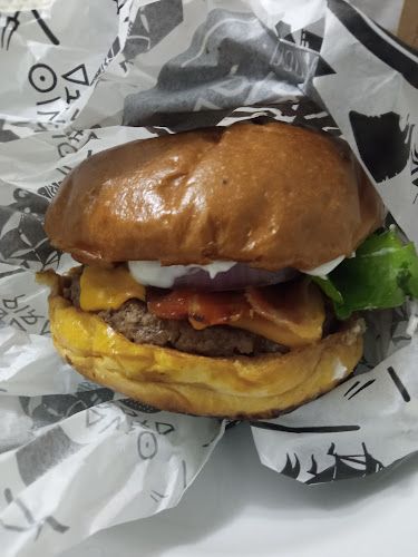 R. Paranaguá, 234 - Sala 1 - Centro, Londrina - PR, 86020-030, Brasil