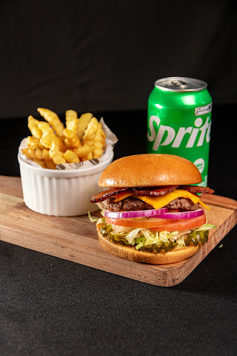 Opinii despre Sousa Burger în Jundiaí - Gastronomia e hotelaria