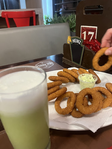 Opinii despre São Paulo Hamburgueria Santa Mônica în Florianópolis - Gastronomia e hotelaria