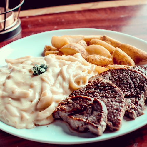 Opinii despre Restauro Café Bar & Restaurante în Francisco Beltrão - Gastronomia e hotelaria