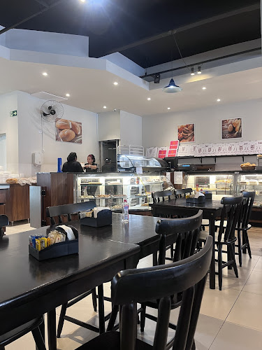 Moriah Panificadora e Confeitaria