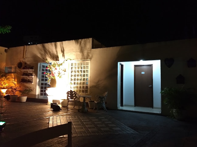 Av. Carlos de Lima Cavalcante, 1812 - Casa Caiada, Olinda - PE, 53130-530