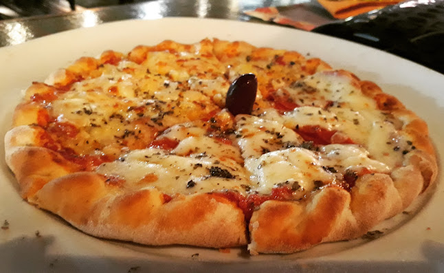 Restaurante e Pizzaria Casa da Esquina - Gastronomia e hotelaria