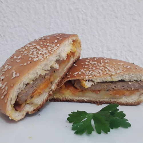 Opinii despre Café Ipiranga în Maringá - Gastronomia e hotelaria