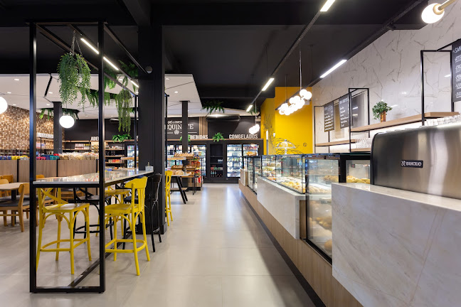 Requintte Café e Confeitaria