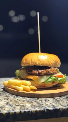 Neids Lanches - Paço do Lumiar