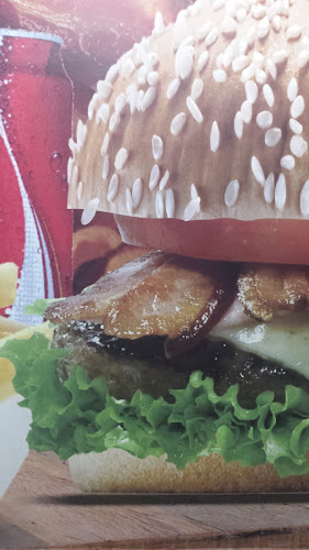 R. Hortência, 12 - Centro, Queimados - RJ, 26390-000, Brasil