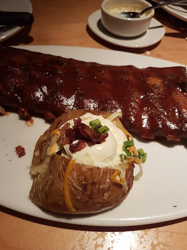 Comentarii opinii despre Outback Shopping Anália Franco