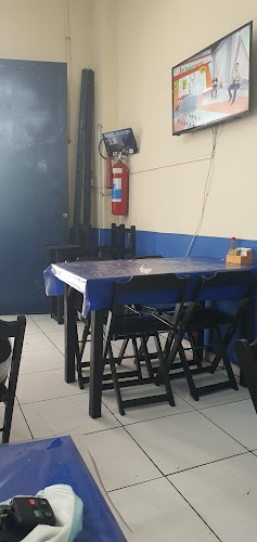 Av. Automóvel Clube, 547 - Santa Cruz da Serra, Duque de Caxias - RJ, 25255-030