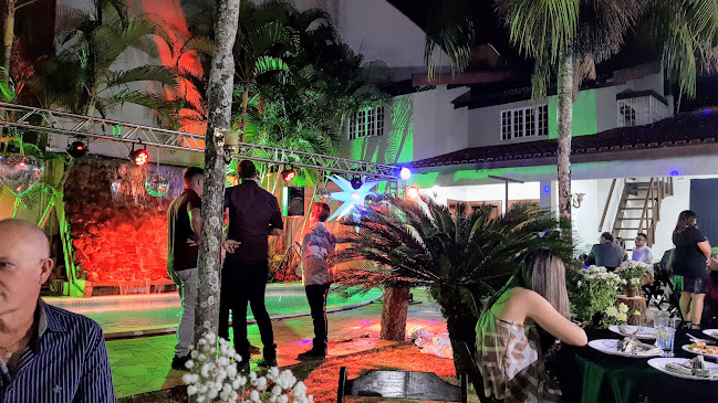 Porções & Cia - Gastronomia e hotelaria