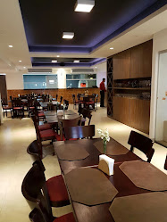 Grand Pizza Delivery