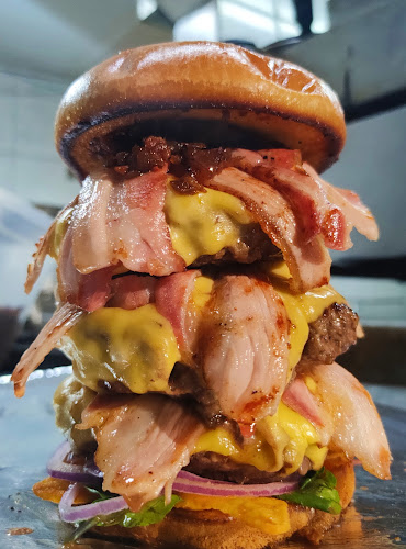 R. José Muniz Pavão, 1317 - Nogueira, Petrópolis - RJ, 25730-600, Brasil