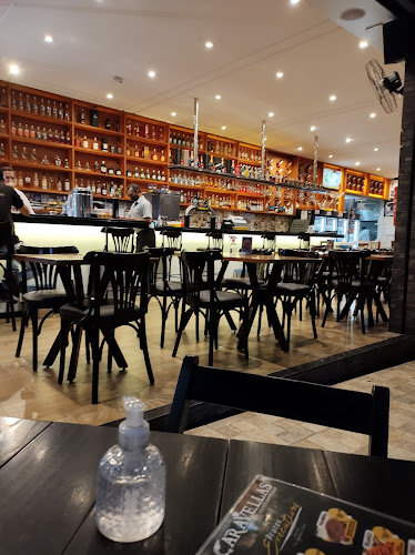 Caravellas Restô e Happy Hour