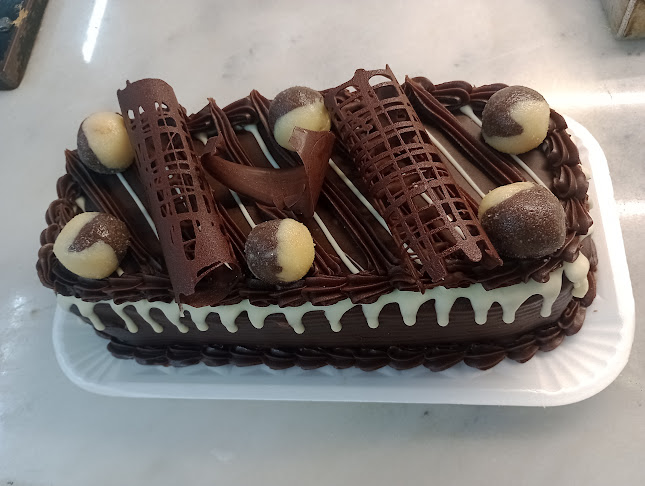 Av. Paulo VI, 986 - Pituba, Salvador - BA, 41810-001