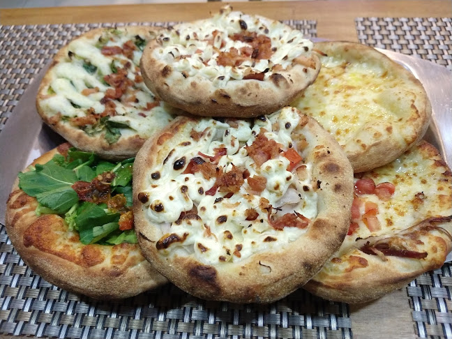 Mami's Esfiharia e Pizzaria - Gastronomia e hotelaria