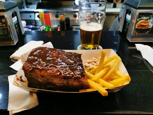 Comentarii opinii despre Burger Happens