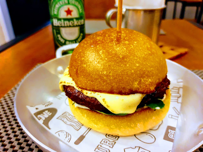 Opinii despre Em Casa Hamburgueria Artesanal în Piracicaba - Gastronomia e hotelaria