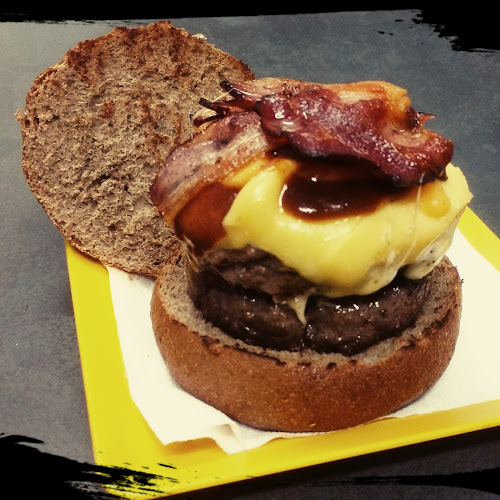 Comentarii opinii despre TRAILLER DO MAIKÃO HAMBURGUERIA