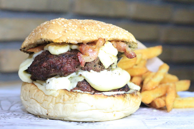 Fire Burguer Catu - Catu