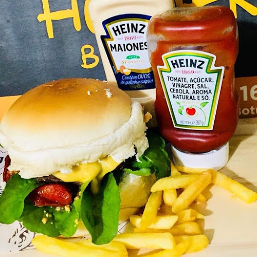 Av. Conde de Serra Negra, 550 - Vila Maria, Botucatu - SP, 18611-348