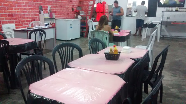 Comentarii opinii despre Emilly Pizzaria e Lanchonete