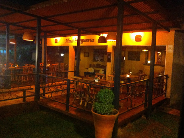 Sr. Duíche Hamburgueria Brasileira