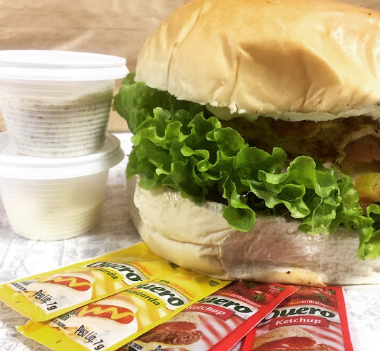 Lips Burguer - Gastronomia e hotelaria