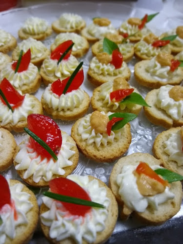 Opinii despre Tia Bel Festas e Buffets în Jaboatão dos Guararapes - Gastronomia e hotelaria