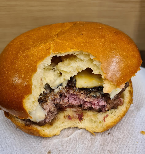 Opinii despre BRANGUS HAMBURGUERIA ARTESANAL în Itapissuma - Gastronomia e hotelaria