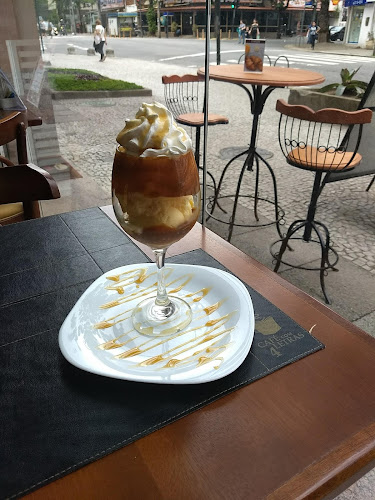Opinii despre Cafeteria 4Letras & Livraria SBS în Rio de Janeiro - Gastronomia e hotelaria