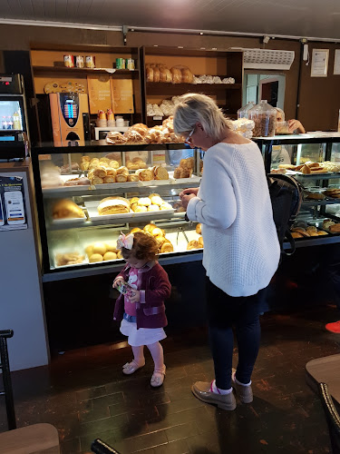 Comentarii opinii despre Padaria e Confeitaria Da Casa
