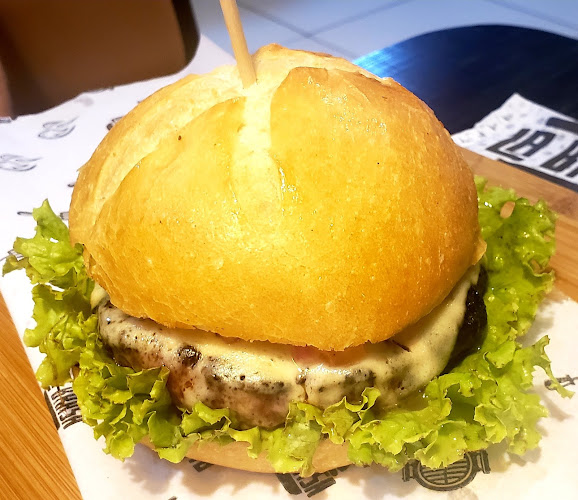 Comentarii opinii despre La Brasa Burger