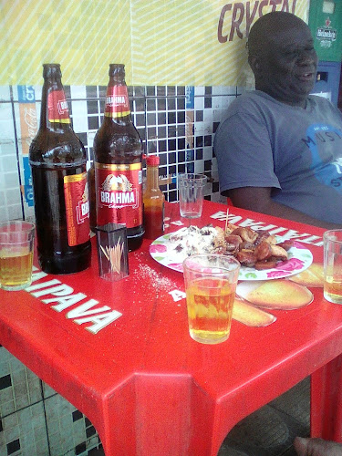 Opinii despre Bar Do Maguinho/Bar Da Feijoada în Valença - Gastronomia e hotelaria