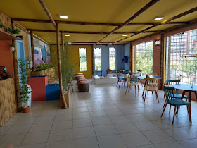 Thai Frozen Sorveteria Tailandesa