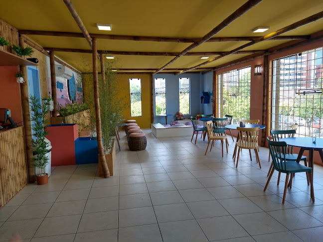 Thai Frozen Sorveteria Tailandesa