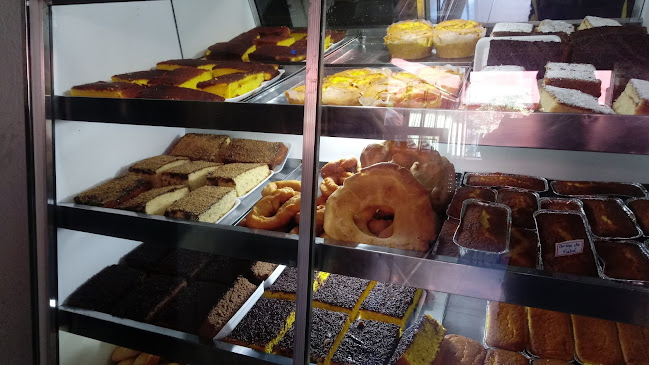 Opinii despre Delicia Do Trigo Padaria în Betim - Gastronomia e hotelaria